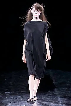 Look 10